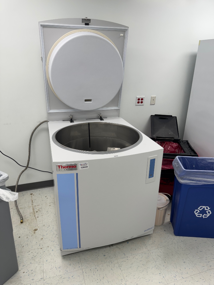 Image of Thermo Cryoplus 3 Cryogenic Storage System